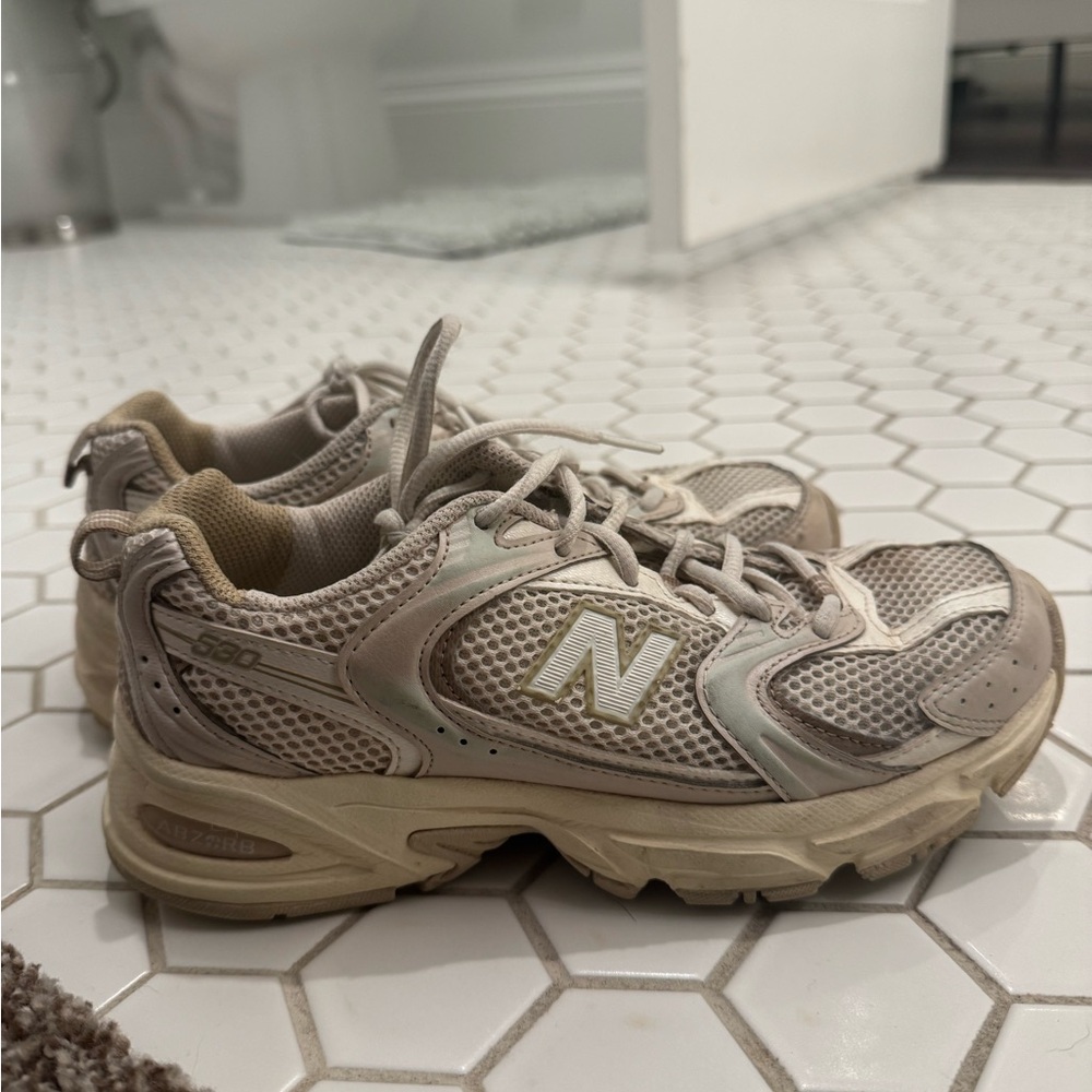 New Balance Kids Tan and Cream Sneakers